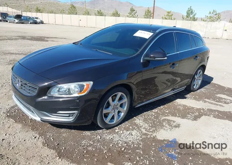 2015 Volvo V60 T5 Premier из США, поврежденный, VIN YV126MEB7F1187940
